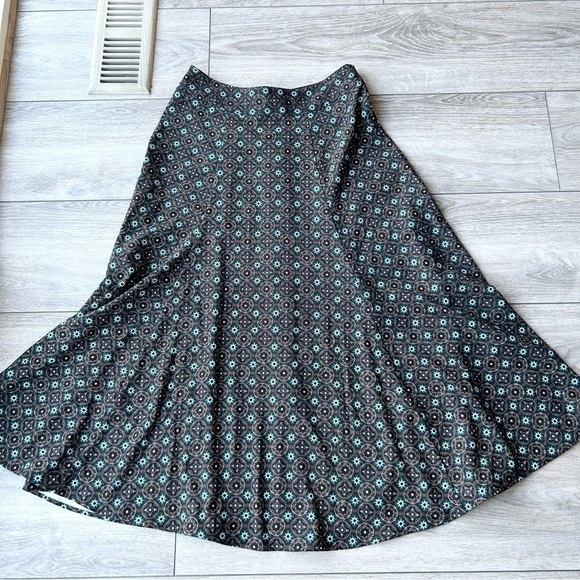 Christopher & Banks Printed Button Front A Line Midi Skirt - Picture 12 of 13